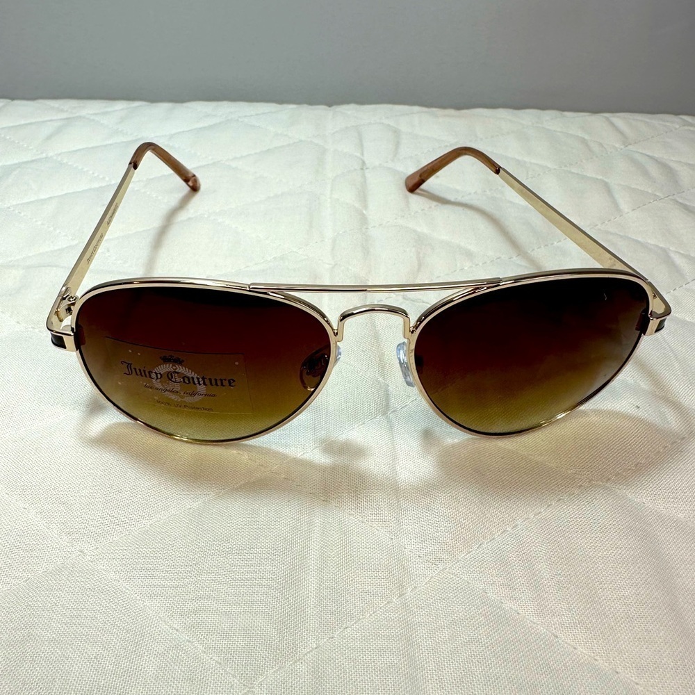 Juicy Couture Womens Aviator Sunglasses Gold Tone Metal Mirror Lens Heart New